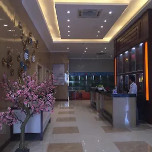 Apollo ** Yangon