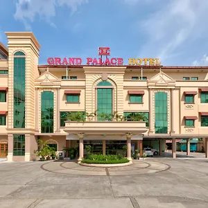 Grand Palace *** Yangon