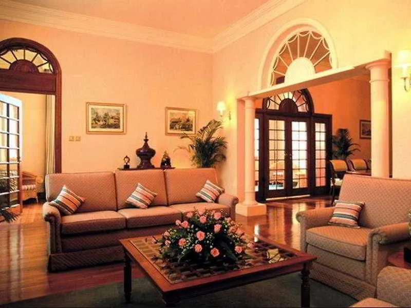 Hotel The Strand, Yangon